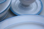 Sada starého porcelánu - 2 omáčníky a tácek