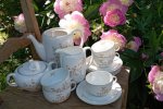 Čajová porcelánová souprava s kvítky - 30. léta