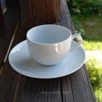 Porcelánové šálky s podšálky bílé