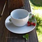 Porcelánové šálky s podšálky bílé