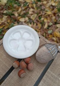 Podtácek porcelánový bílý